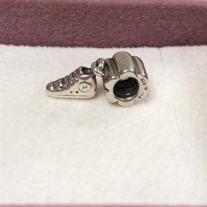 Authentic Pandora Retired sneaker bead